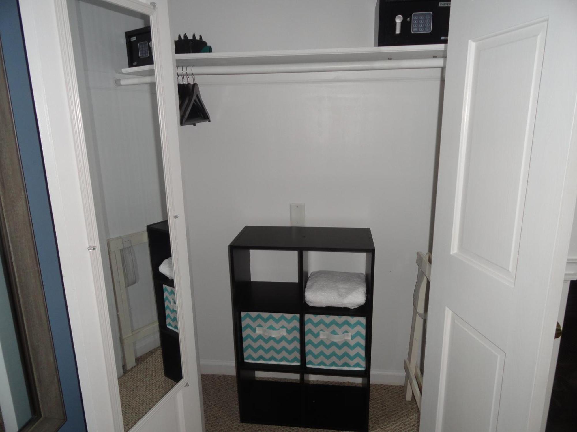 The Bond 1786 Inn (Adults Only) Warrensburg Δωμάτιο φωτογραφία